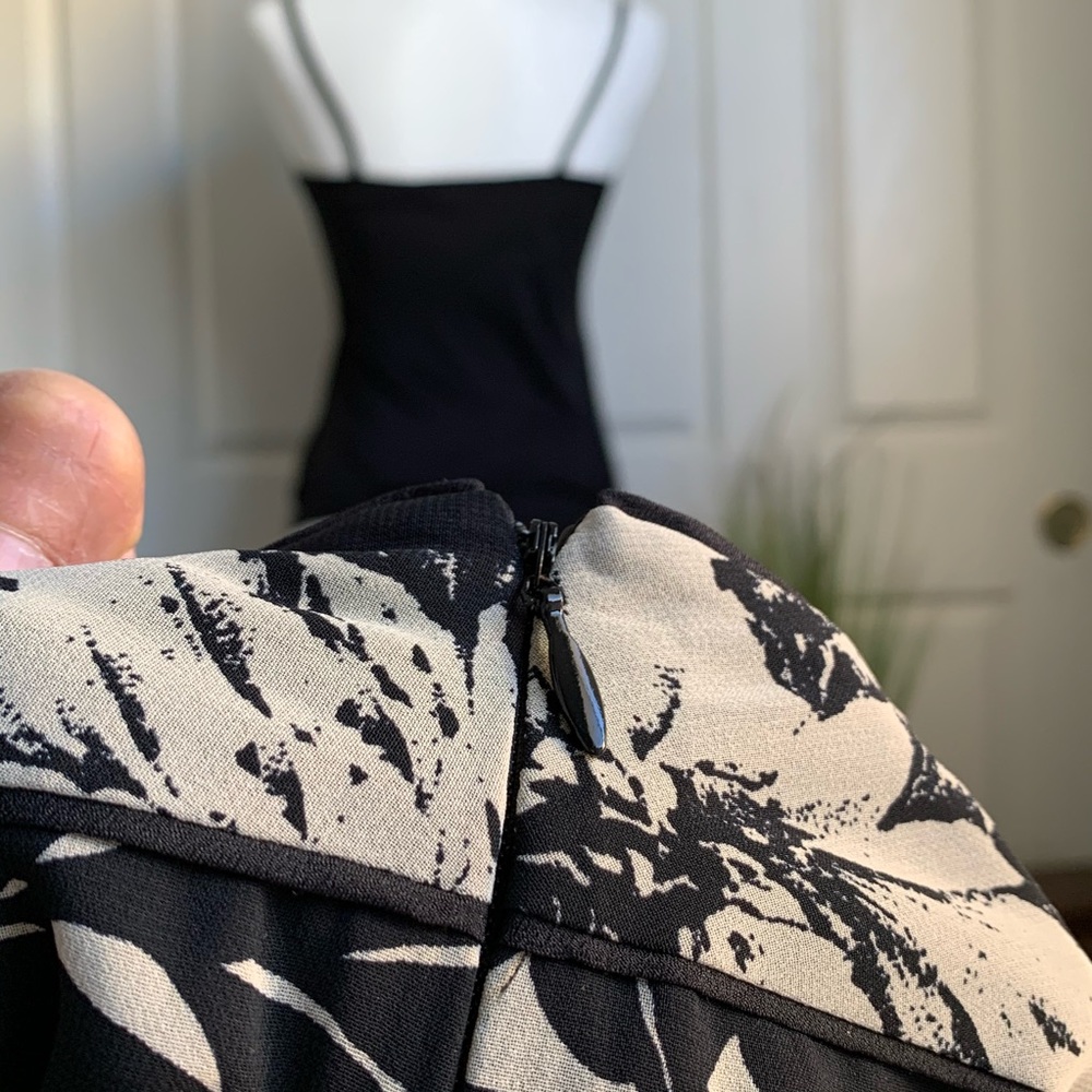 ANN TAYLOR Skirt - Picture 3 of 3